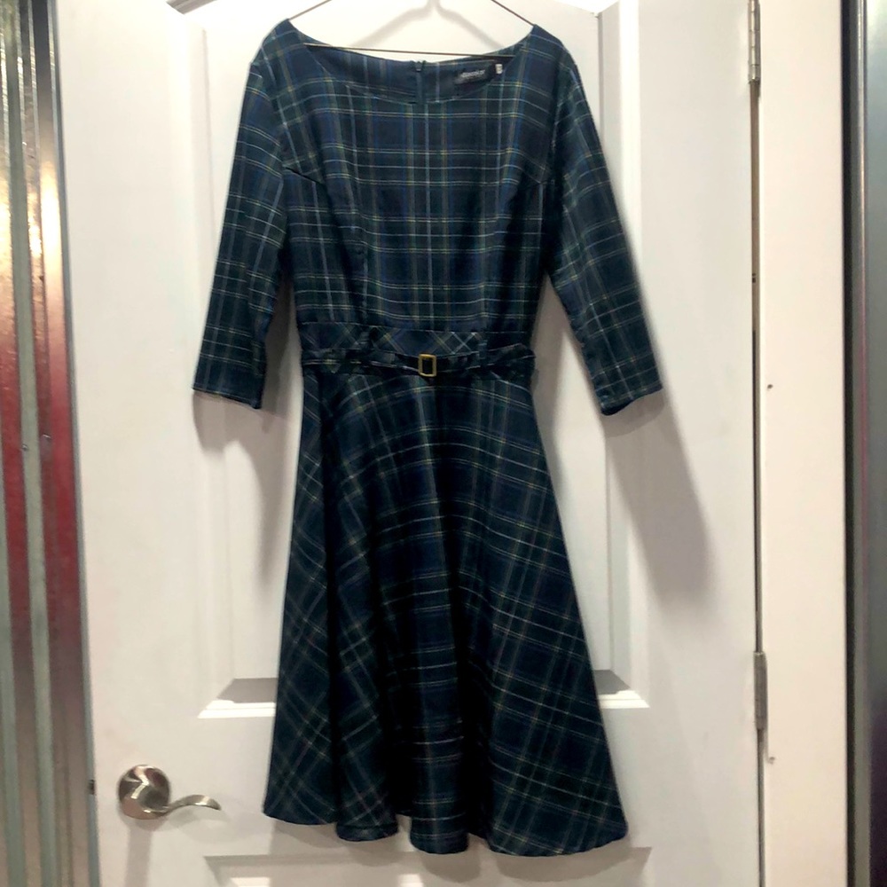 3/4 length sleeve dress
